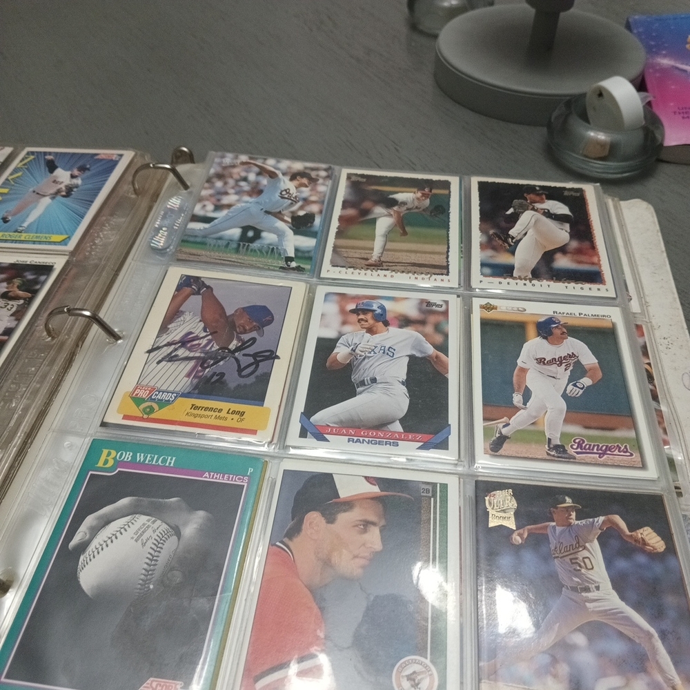 Baseball Card Collection Binder - Picture 7 of 16